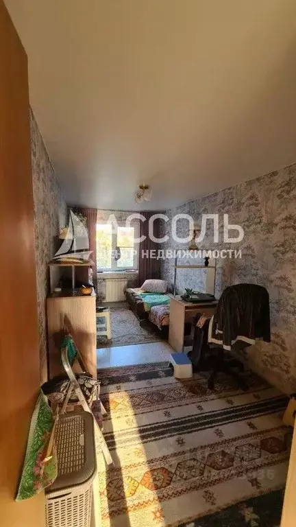 Комната Омская область, Омск ул. 75-й Гвардейской Бригады, 14 (33.0 м) - Фото 0