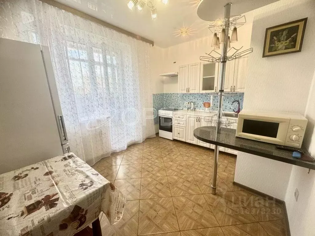 1-к кв. Тюменская область, Тюмень Холодильная ул., 21 (35.0 м) - Фото 1