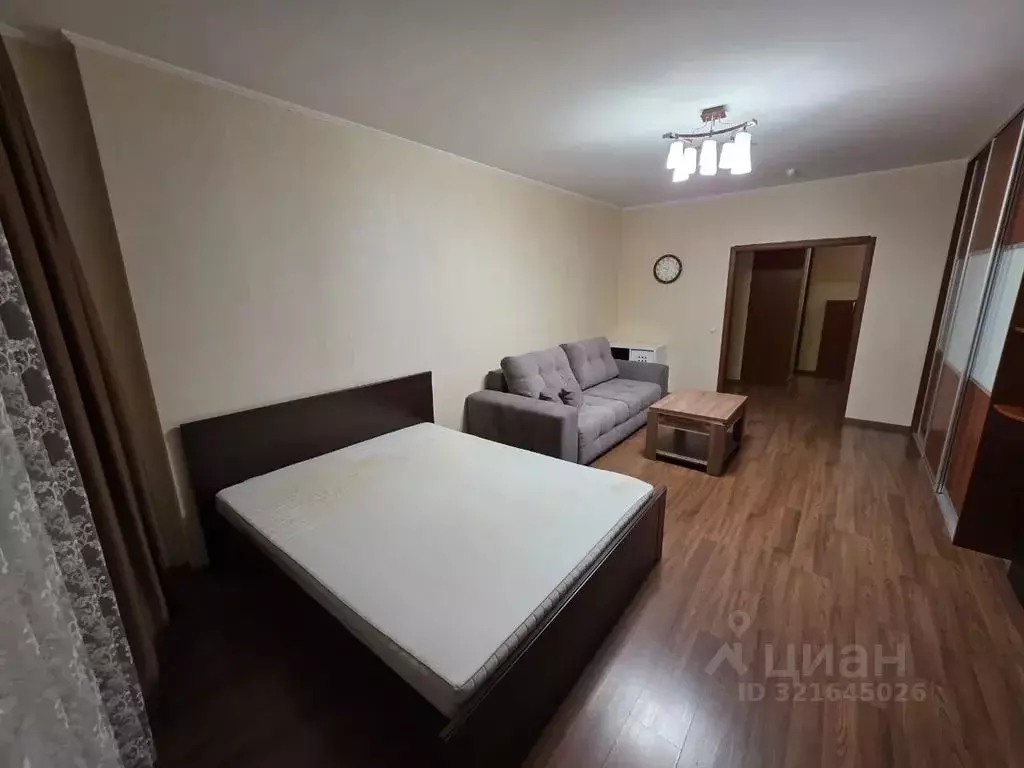 2-к кв. Свердловская область, Екатеринбург ул. Юлиуса Фучика, 9 (75.0 ... - Фото 1