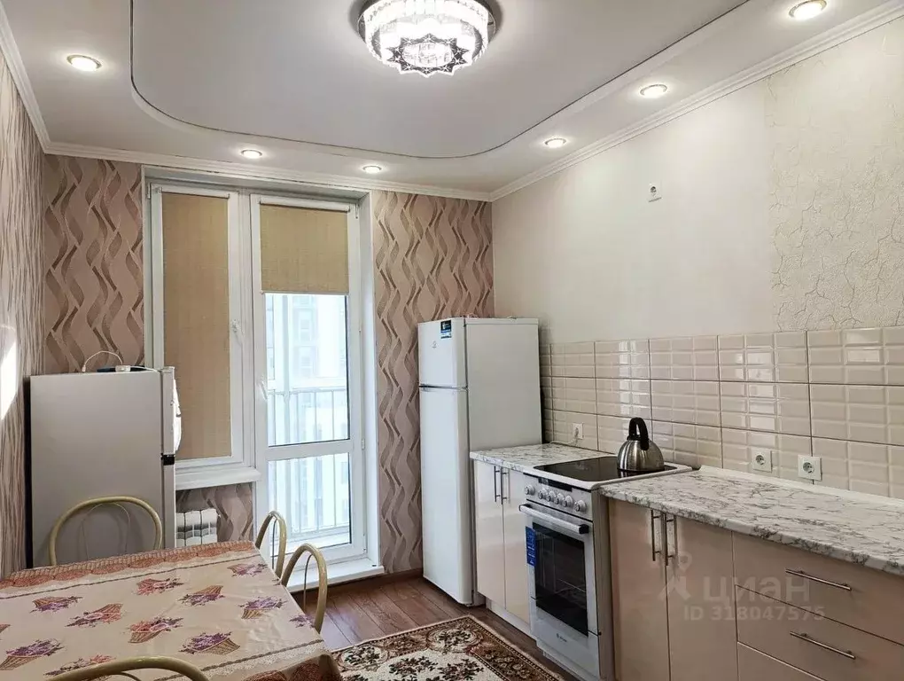 2-к кв. Омская область, Омск ул. 70 лет Октября, 3 (54.8 м) - Фото 0