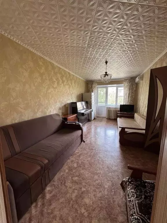 2-к кв. Астраханская область, Астрахань ул. Тренева, 5 (41.7 м) - Фото 0