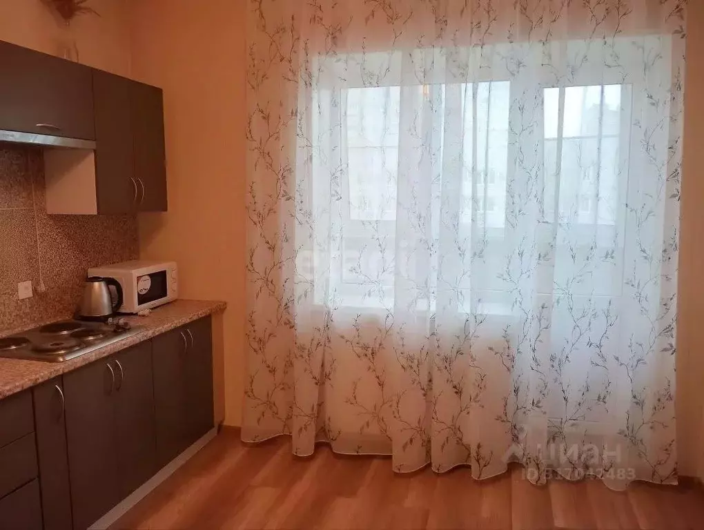 2-к кв. Воронежская область, Воронеж ул. 40 лет Октября, 8 (67.1 м) - Фото 1
