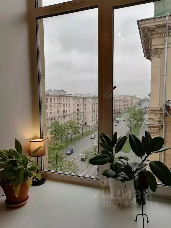 2-к кв. Санкт-Петербург просп. Стачек, 67К1 (71.0 м) - Фото 0