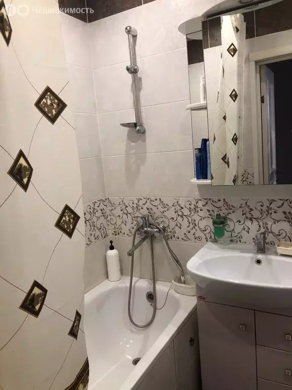 1-комнатная квартира: Рязань, Затинная улица, 28 (35.7 м) - Фото 0