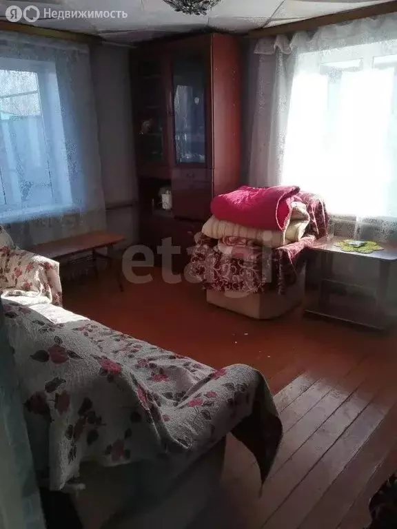 Дом в Омская область, рабочий посёлок Муромцево, улица Фрунзе (49 м) - Фото 1