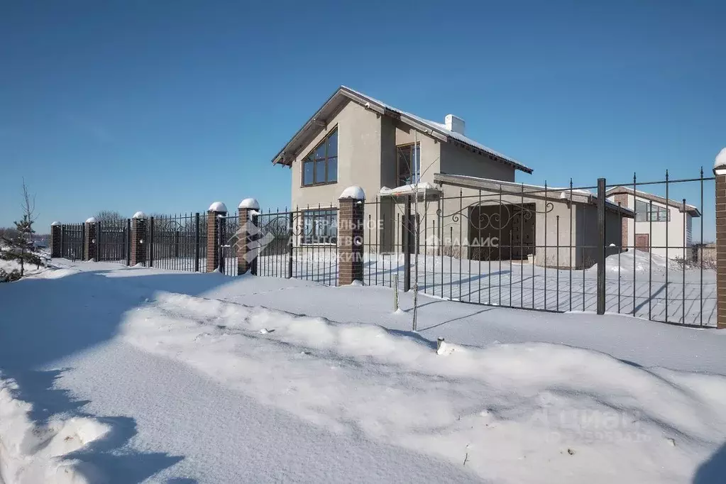 Дом в Рязанская область, Рязанский муниципальный округ, с. Семкино ул. ... - Фото 1