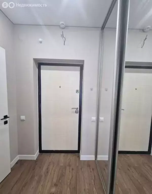 2-комнатная квартира: Абакан, улица Генерала Тихонова, 6 (33 м) - Фото 1