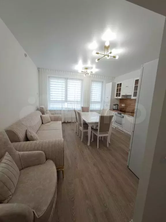 3-к. квартира, 65 м, 2/17 эт. - Фото 0