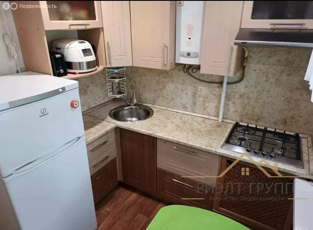 2-комнатная квартира: Казань, улица Химиков, 49 (44 м) - Фото 1