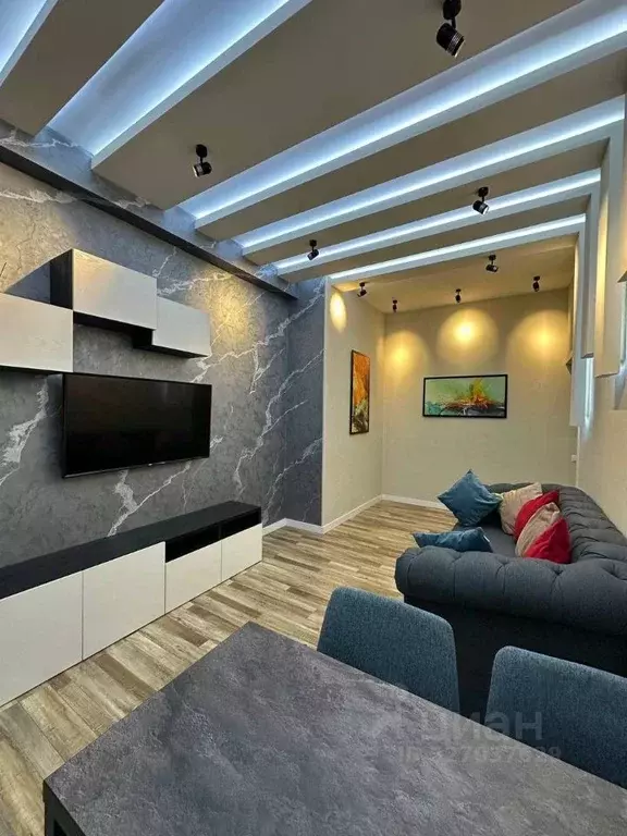 2-к кв. Татарстан, Казань ул. Фатыха Амирхана, 101 (60.0 м) - Фото 1