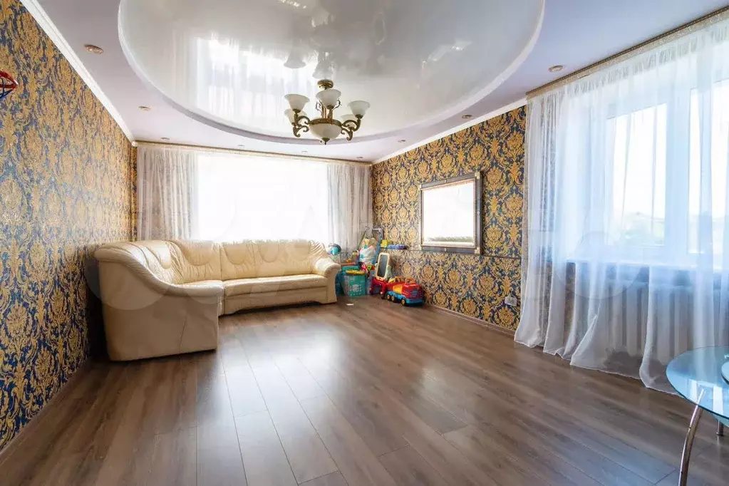 3-к. квартира, 100 м, 2/2 эт. - Фото 1