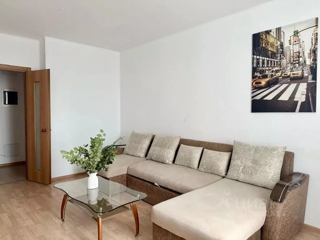 2-к кв. Свердловская область, Екатеринбург ул. Шаумяна, 87 (80.0 м) - Фото 2