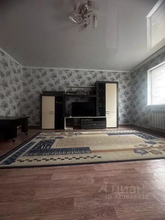 Дом в Астраханская область, Астрахань пер. 2-й Лемисова, 3 (92 м) - Фото 0