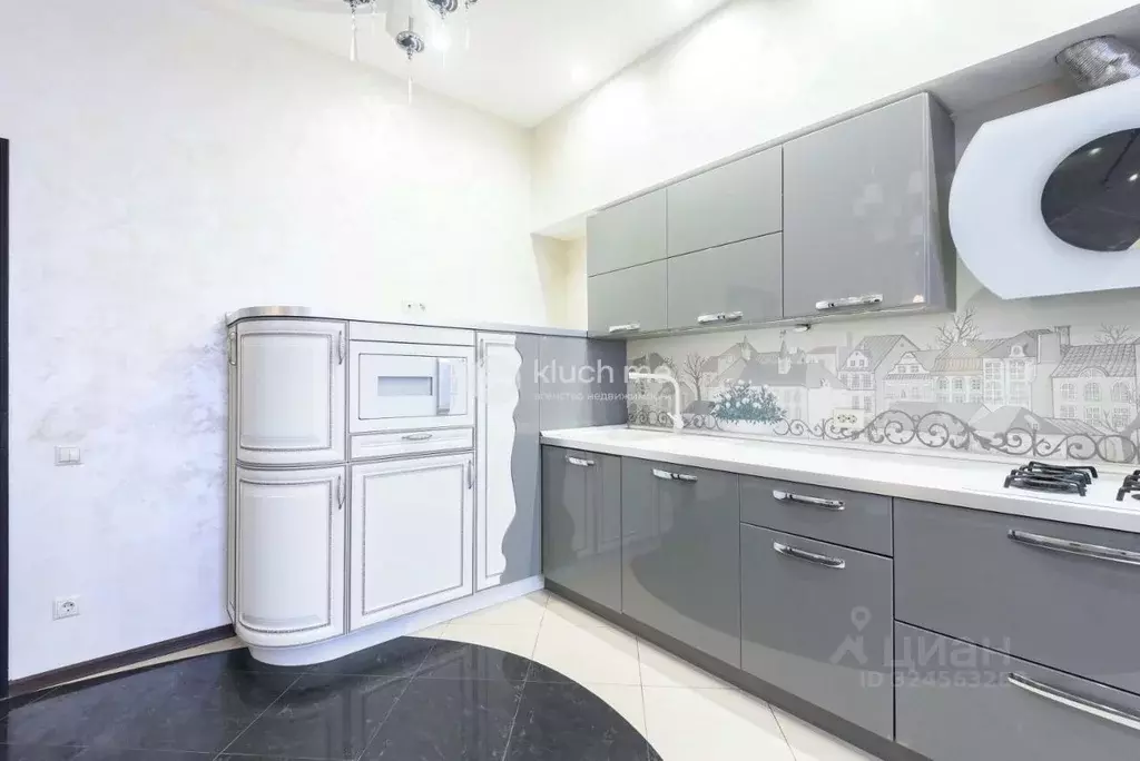 4-к кв. Татарстан, Казань ул. Аланлык, 47 (202.0 м) - Фото 2