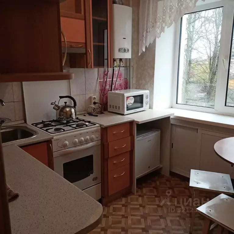 3-к кв. Смоленская область, Ярцево Советская ул., 18А (49.0 м) - Фото 2