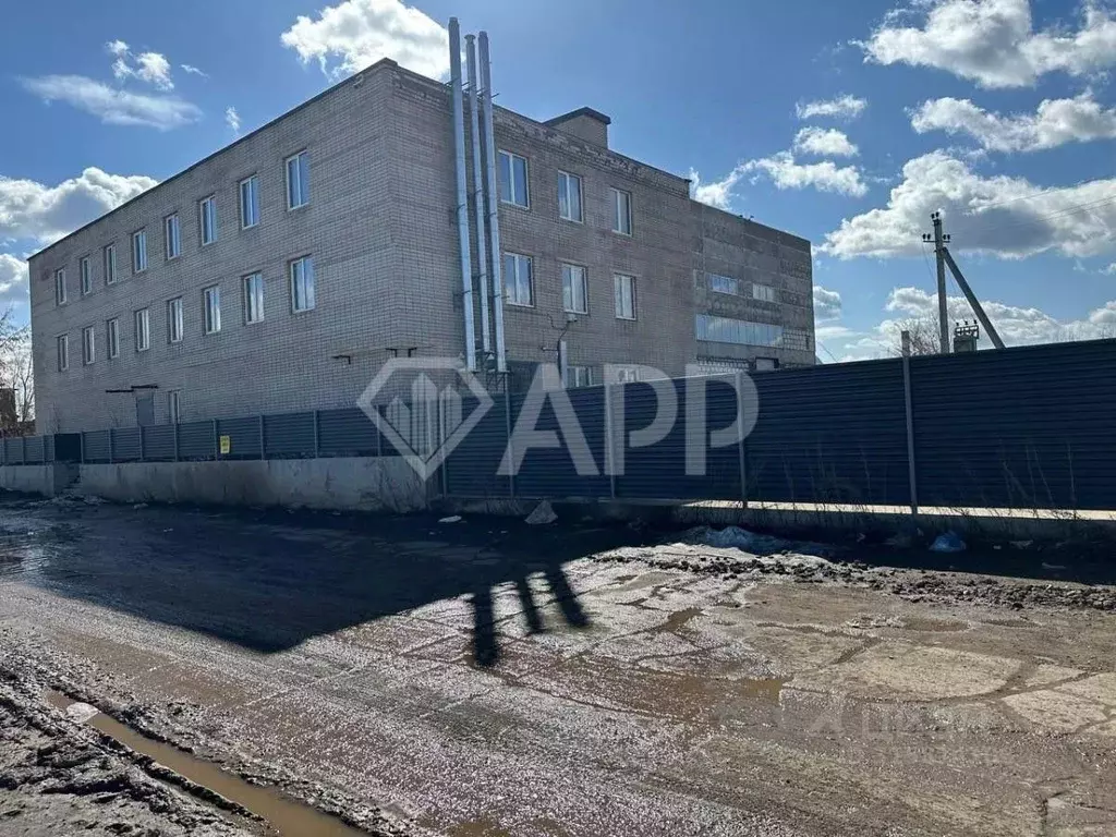 Помещение свободного назначения в Татарстан, Набережные Челны проезд ... - Фото 0