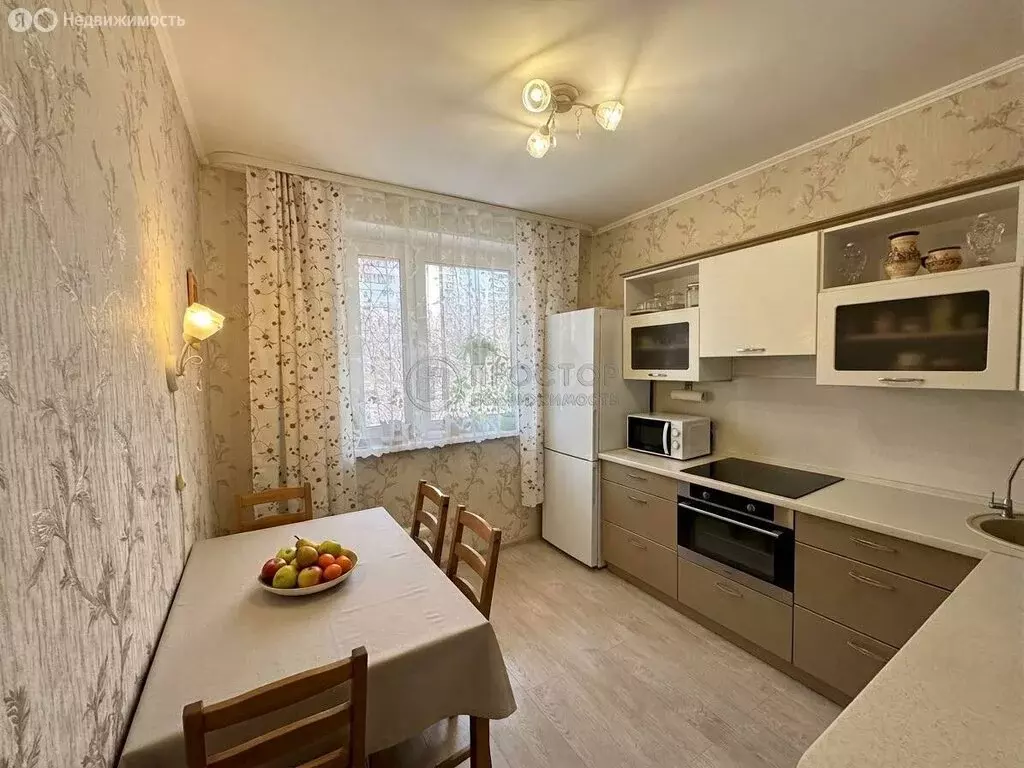 2-комнатная квартира: Москва, Новопеределкинская улица, 10 (52.3 м) - Фото 1