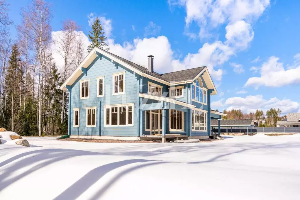 Дом в Ленинградская область, Выборгский район, Первомайское с/пос, ... - Фото 1