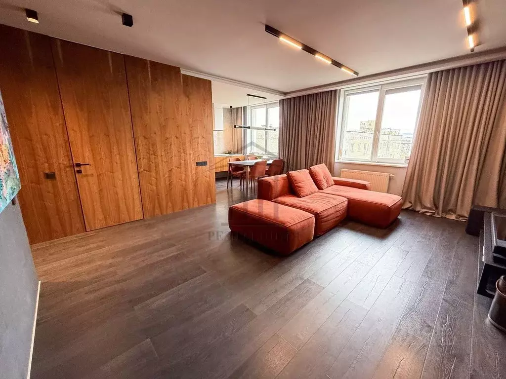 2-к кв. Свердловская область, Екатеринбург ул. Садовая, 4 (76.0 м) - Фото 2