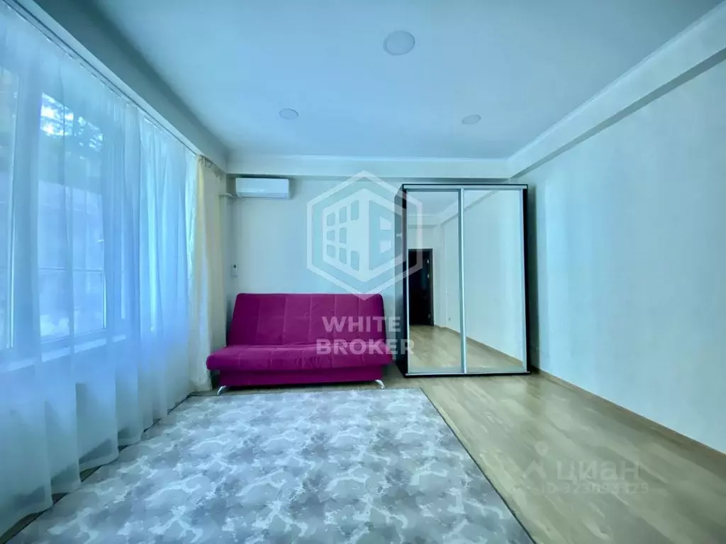 1-к кв. Крым, Ялта муниципальный округ, Массандра пгт ш. Южнобережное, ... - Фото 1