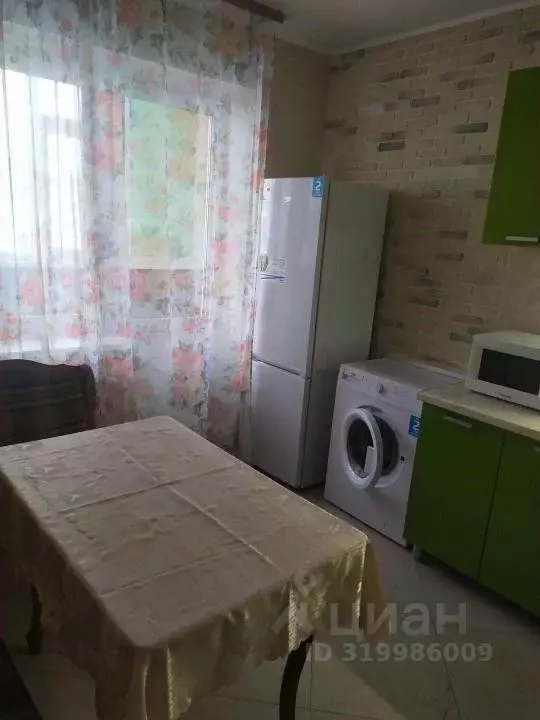 1-к кв. Тульская область, Новомосковск ул. Маяковского, 19Б (35.0 м) - Фото 1