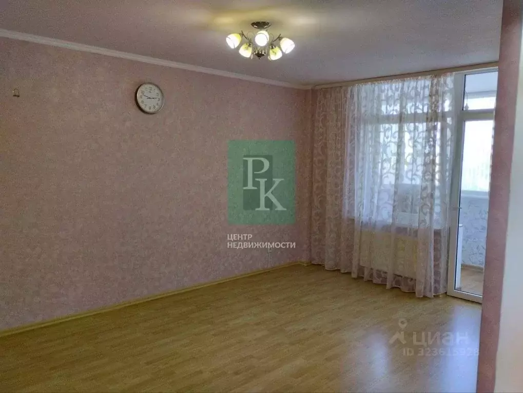 2-к кв. Севастополь просп. Победы, 44 (80.0 м) - Фото 1