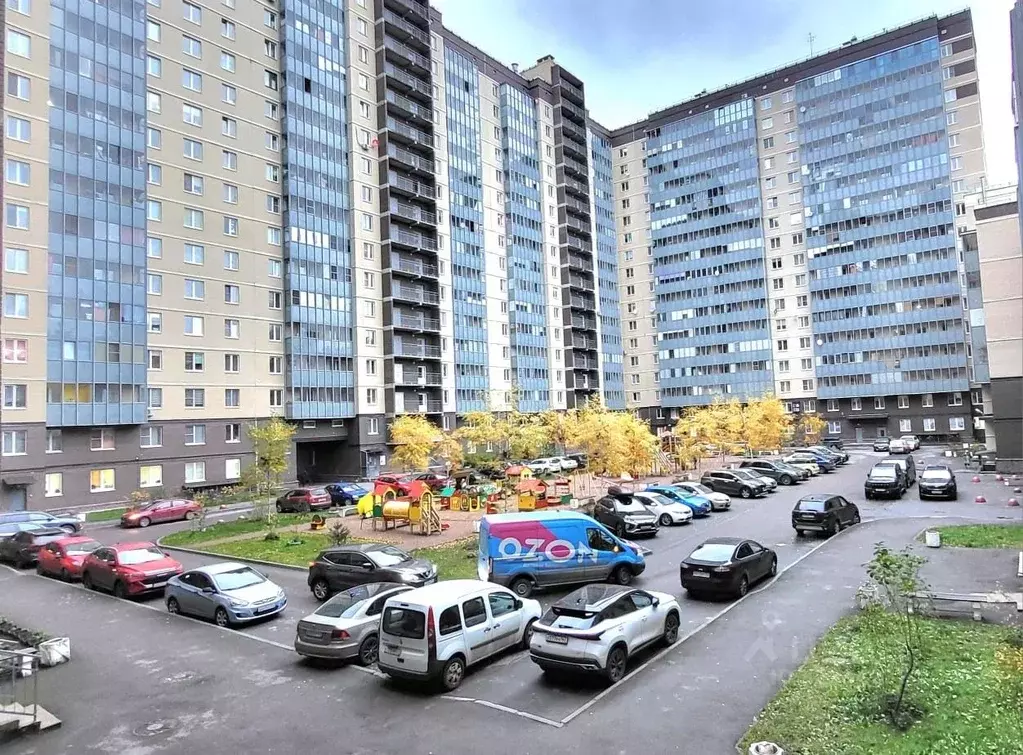 2-к кв. Ленинградская область, Кировск Набережная ул., 19 (59.1 м) - Фото 2