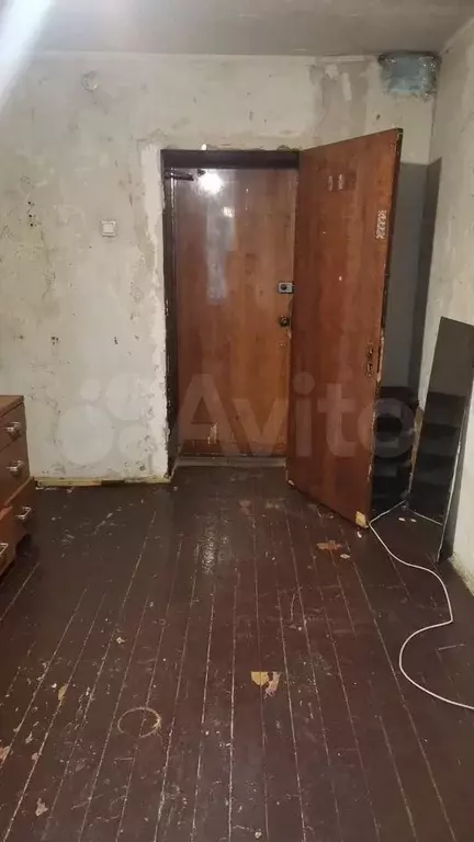 Комната 24,7 м в 4-к., 3/9 эт. - Фото 1
