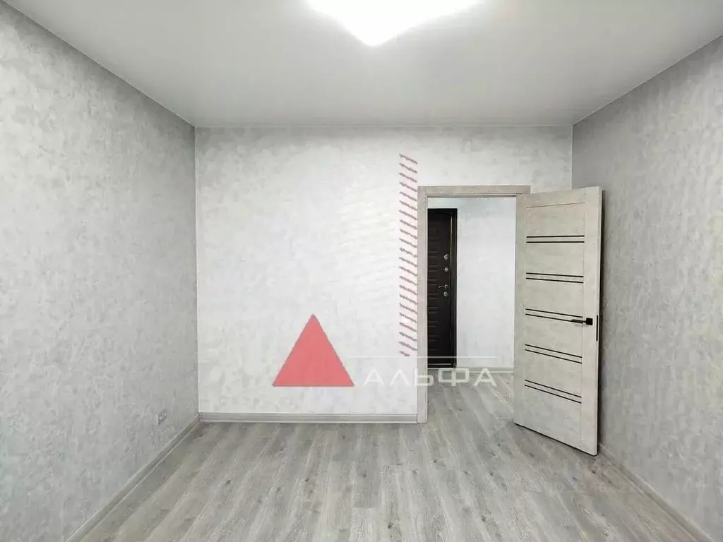 1-к кв. Крым, Евпатория ул. Чапаева, 28Г (39.4 м) - Фото 2