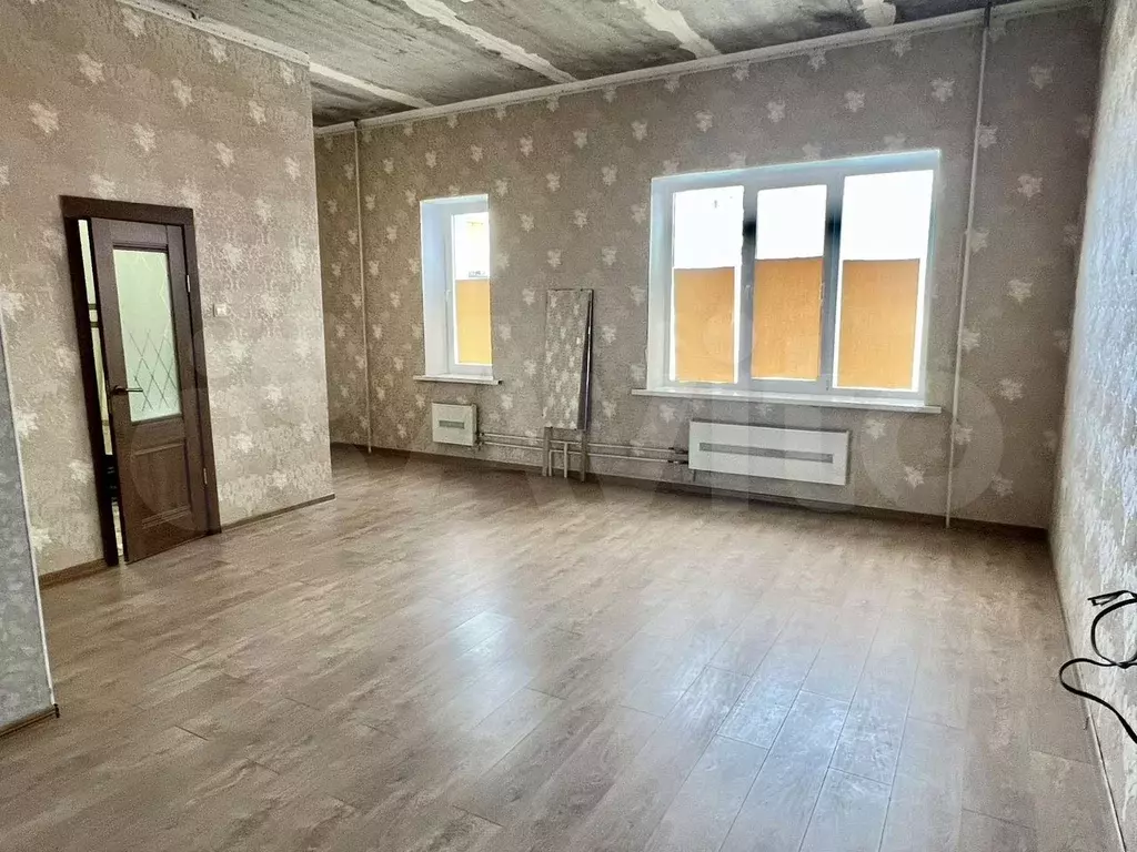 3-к. квартира, 80 м, 1/6 эт. - Фото 1