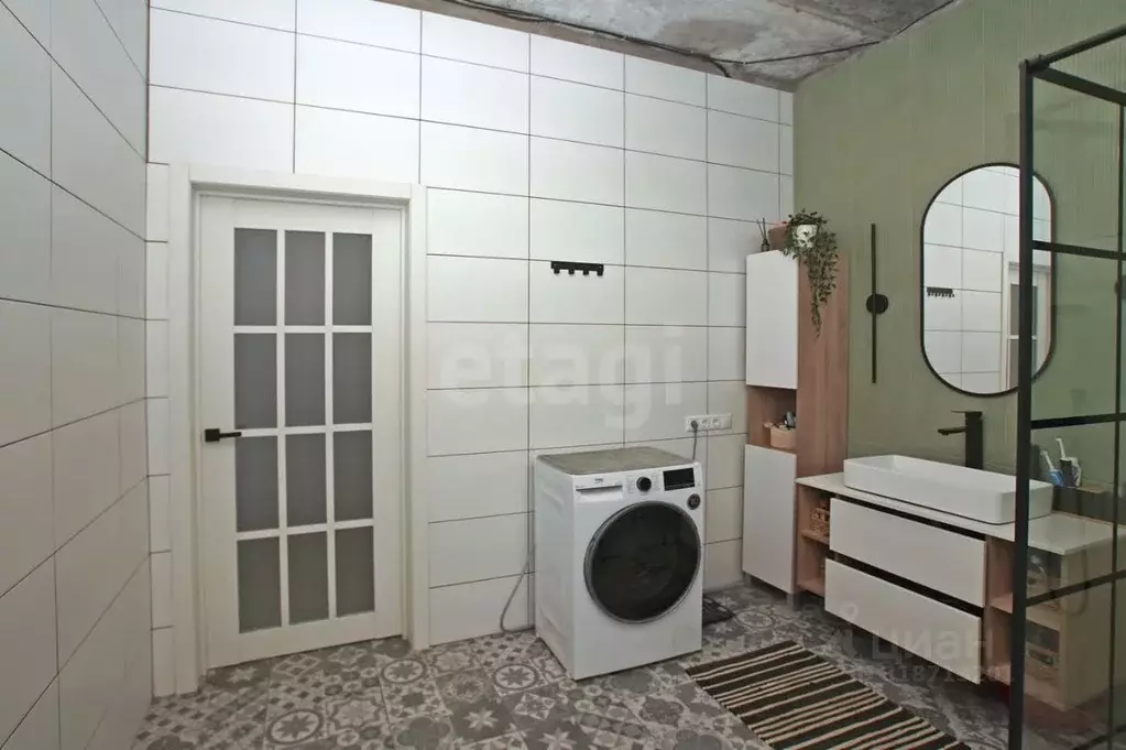 Дом в Омская область, Омский район, с. Усть-Заостровка Тихая ул. (445 ... - Фото 1