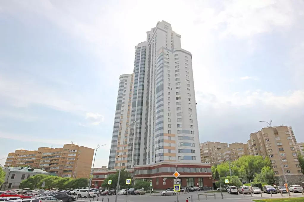 3-к кв. Свердловская область, Екатеринбург ул. Февральской Революции, ... - Фото 1