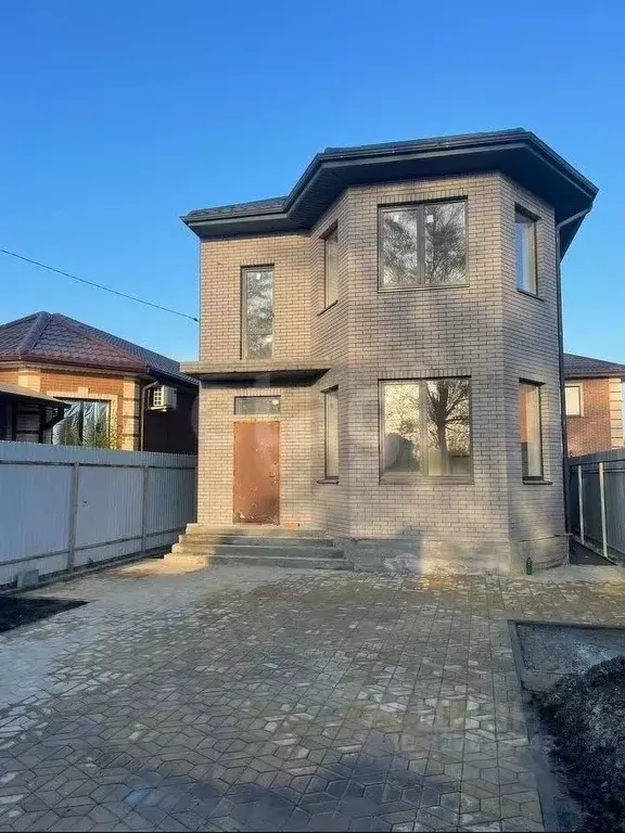 Дом в Ростовская область, Батайск ул. Клары Цеткин (130 м) - Фото 1