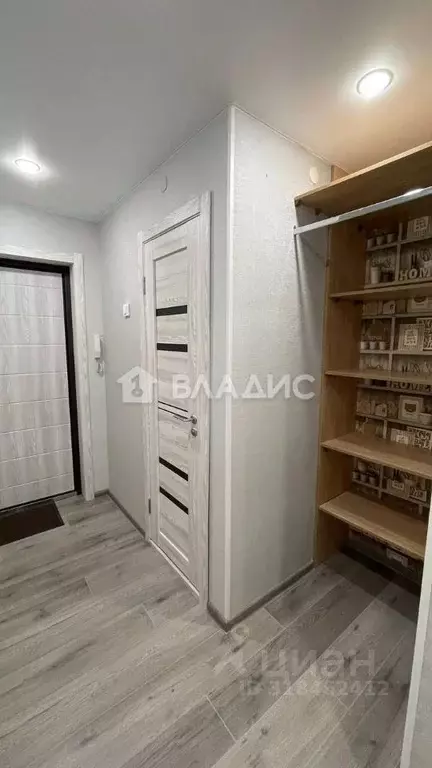 2-к кв. Бурятия, Улан-Удэ ул. Терешковой, 30А (45.3 м) - Фото 0