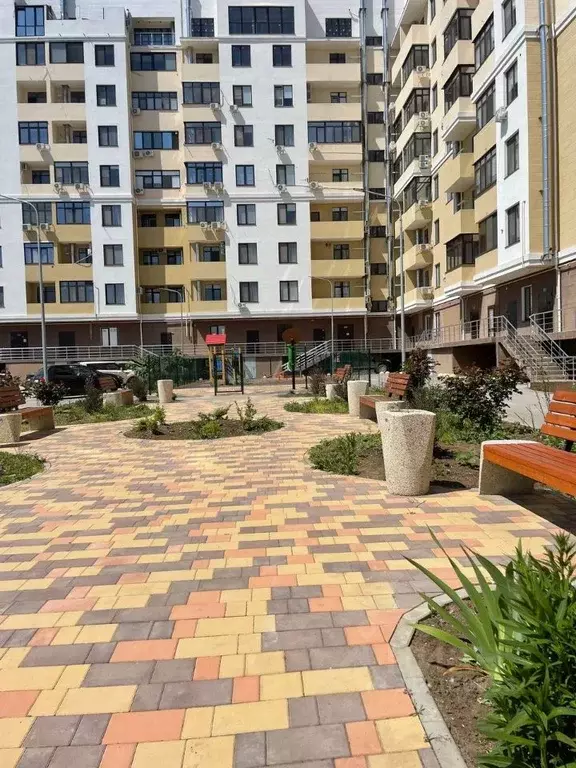 2-к кв. Крым, Керчь ул. Свердлова, 23А (58.8 м) - Фото 0