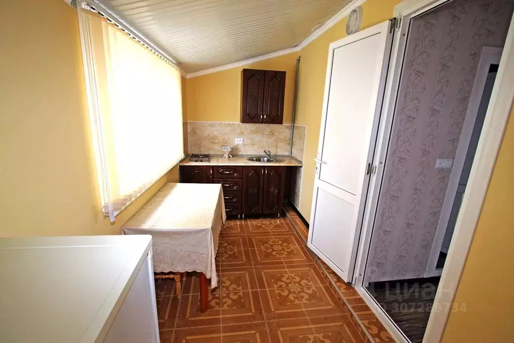 Комната Краснодарский край, Сочи пос. Лоо, ул. Таллинская, 22 - Фото 2