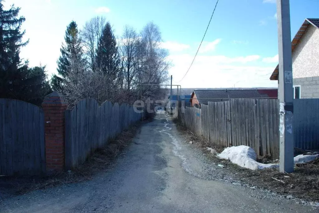 Участок в село Каменка, Новокаменская улица (15 м) - Фото 0