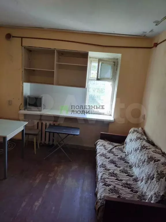 Комната 13 м в 8-к., 3/5 эт. - Фото 0