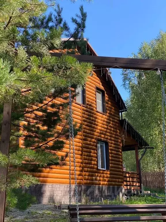Дом в Алтай, Чемальский район, с. Чемал ул. Сосновая, 1А (105 м) - Фото 0