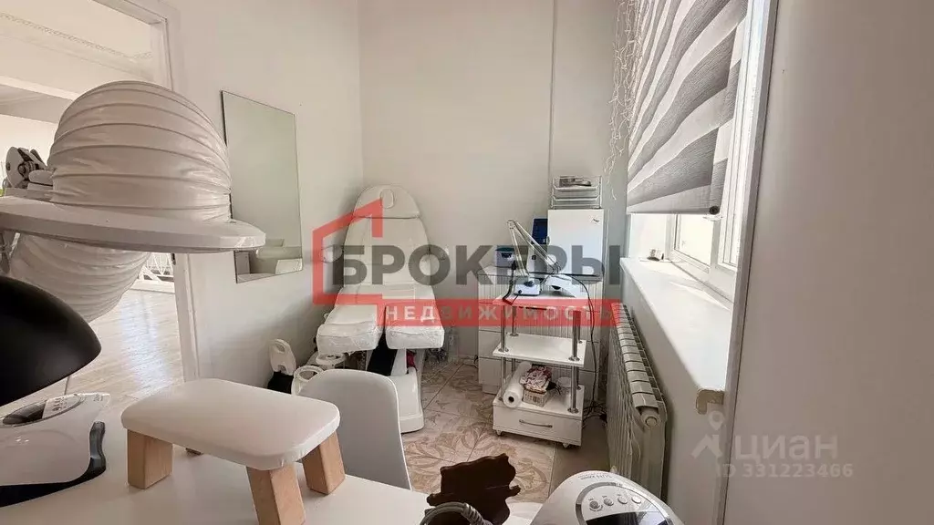 Помещение свободного назначения в Севастополь ул. Правды, 2 (9 м) - Фото 1