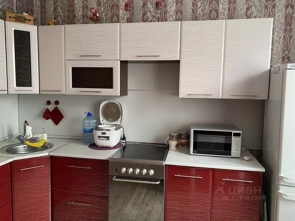 2-к кв. Тюменская область, Тюмень ул. Западносибирская, 18к1 (54.0 м) - Фото 2