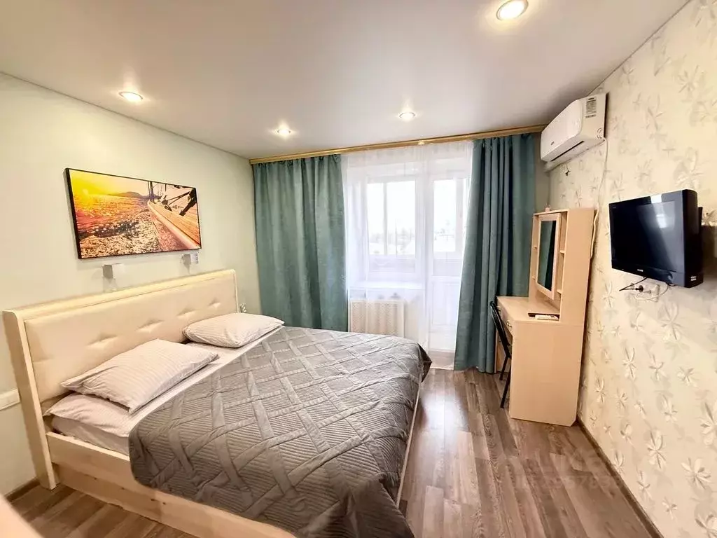 3-к кв. Татарстан, Казань Чистопольская ул., 1 (65.0 м) - Фото 0