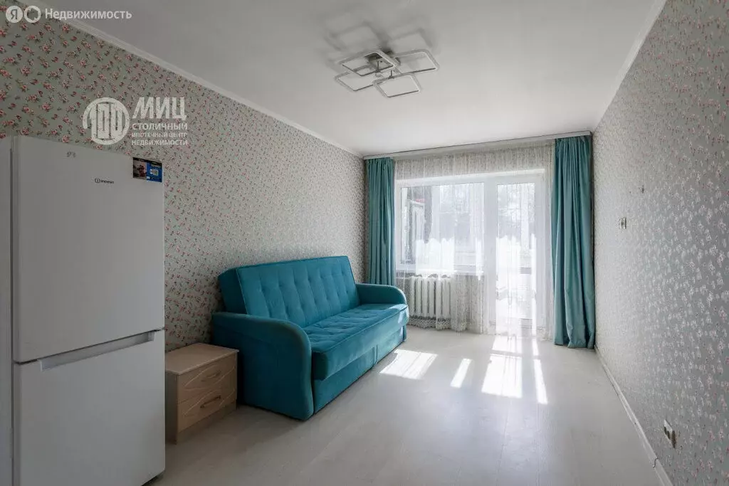 2-комнатная квартира: посёлок городского типа Томилино, улица Гаршина, ... - Фото 1