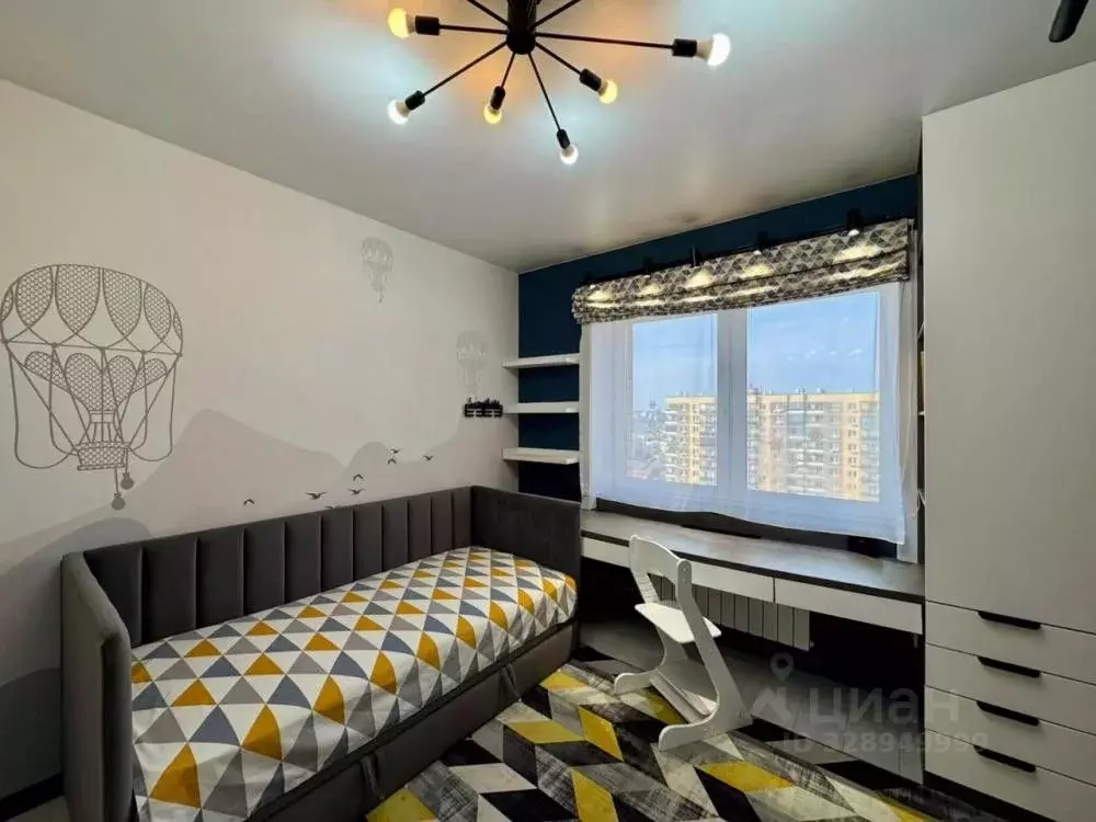 3-к кв. Иркутская область, Иркутск ул. Трилиссера, 8/3 (62.8 м) - Фото 2