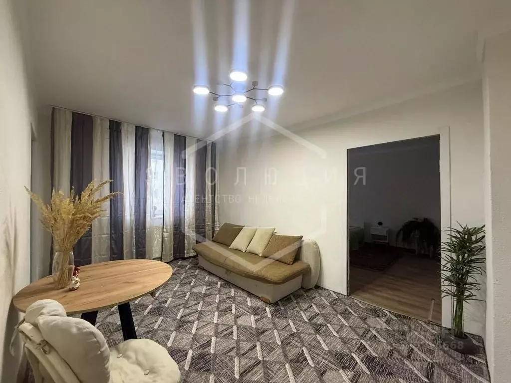 2-к кв. Калининградская область, Калининград Печатная ул., 22 (38.8 м) - Фото 1