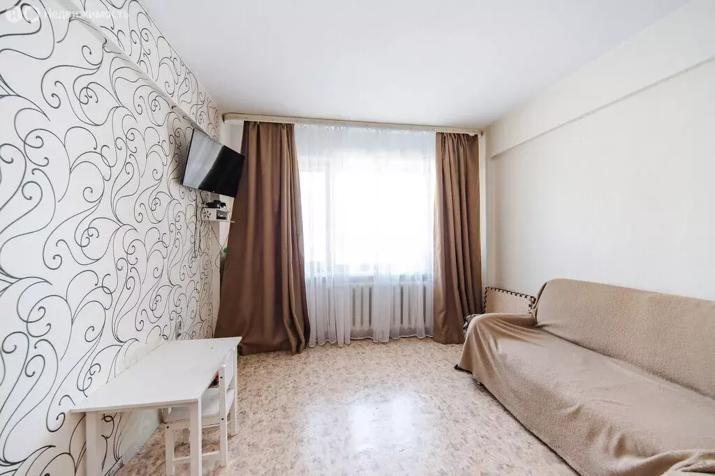 3-комнатная квартира: Благовещенск, улица Мухина, 8 (59.7 м) - Фото 1
