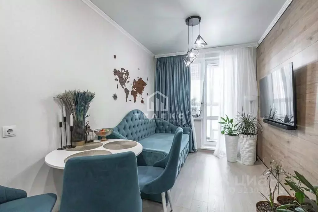 2-к кв. Омская область, Омск Взлетная ул., 11/1 (56.7 м) - Фото 1