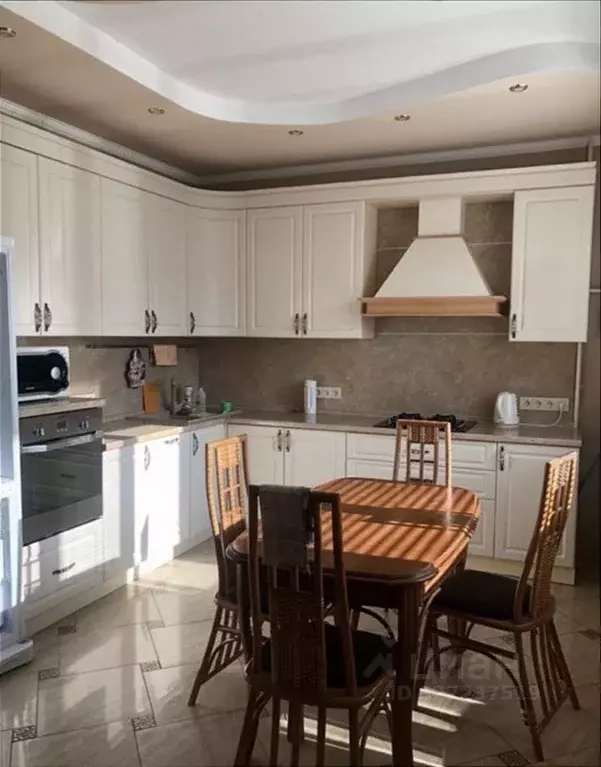 3-к кв. Башкортостан, Салават Ключевая ул., 4 (100.0 м) - Фото 1