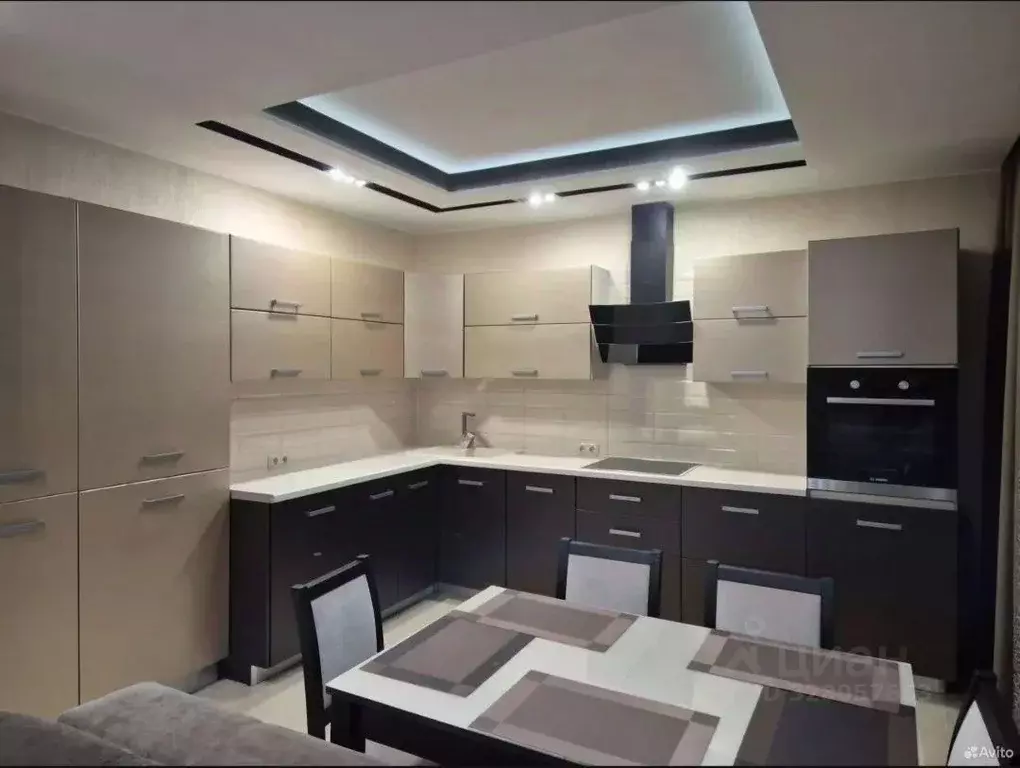 2-к кв. Оренбургская область, Оренбург ул. Яицкая, 1/2 (65.0 м) - Фото 2