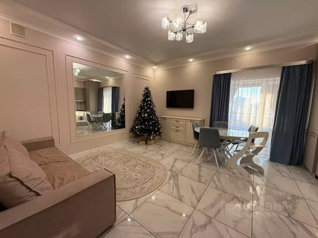 Таунхаус в Оренбургская область, Оренбургский район, с. Южный урал ул. ... - Фото 1